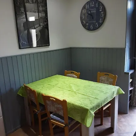 Haus Helena Dreilaenderappartment Daire Zittau